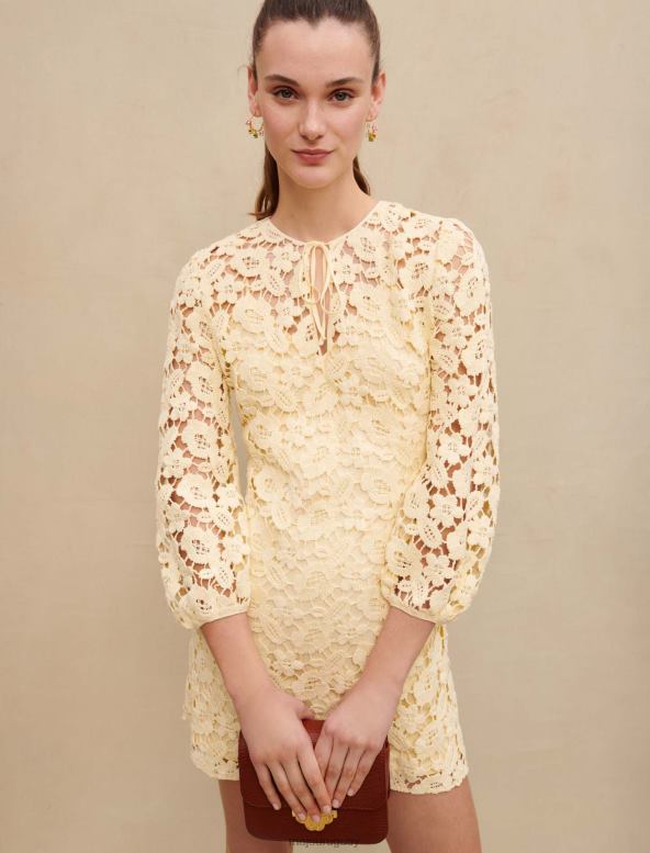 Maje vestido corto de ganchillo ropa de color amarillo pálido mujer 2J08B154